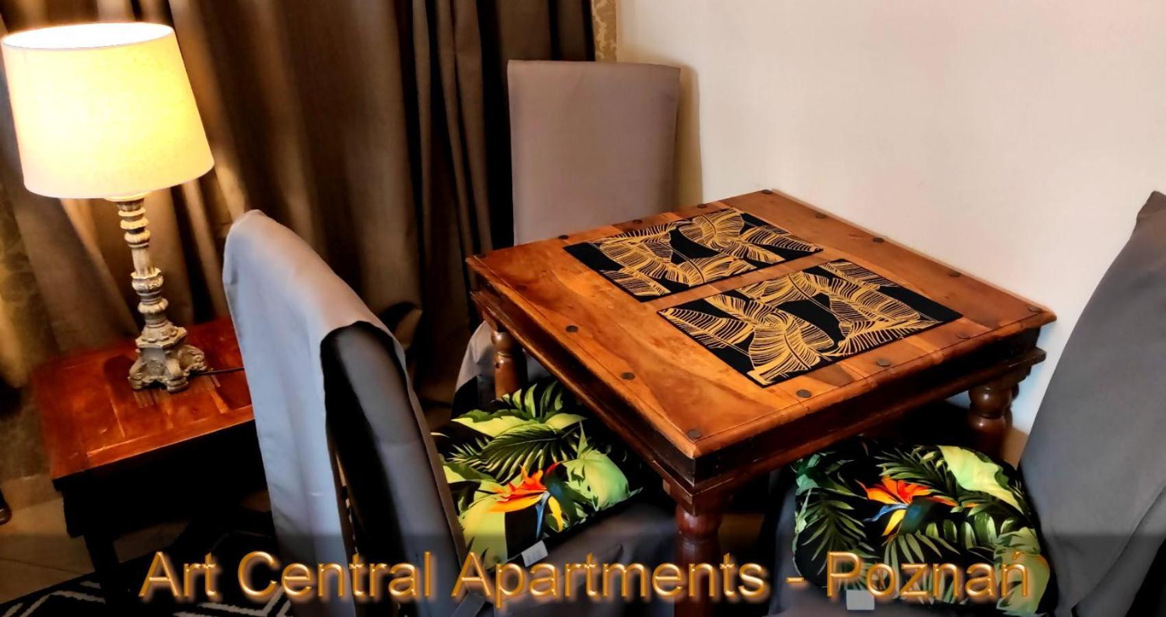 Art Apartment *